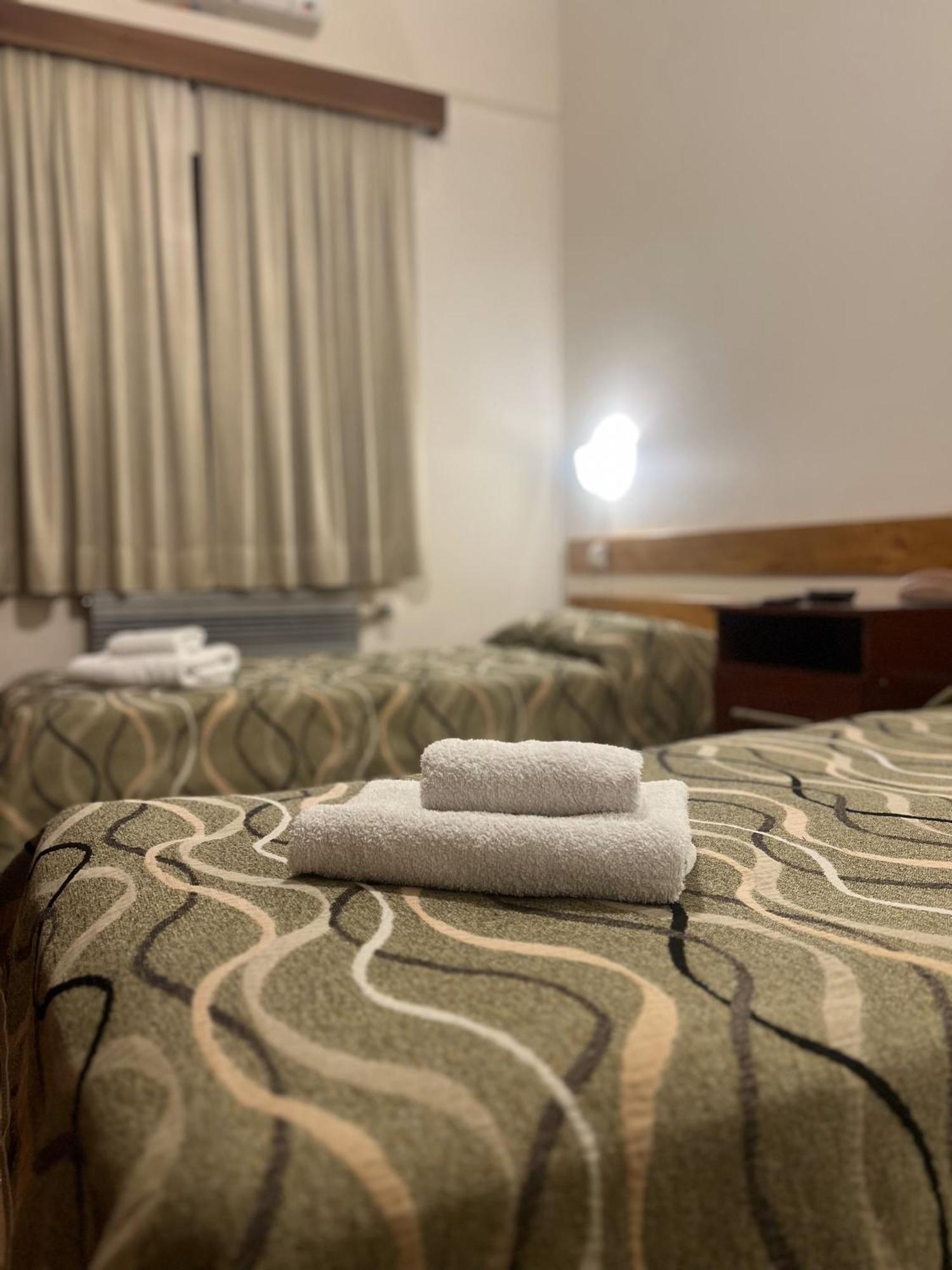 Dali Hotel 2*